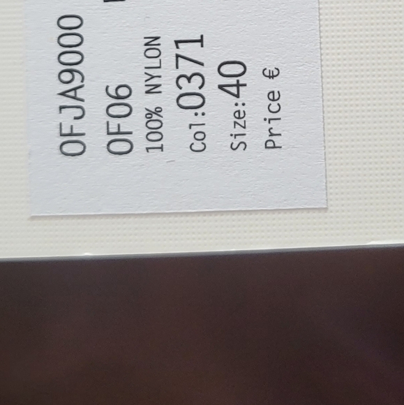 Oofwear Ultra Light Puffy Jacket in Wine Size Medium - Picture 5 of 6